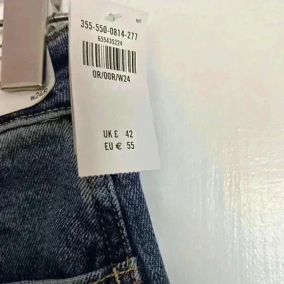 BNWT Hollister Curvy Ultra  High Rise Mom Jeans Size 00R - Picture 7 of 15